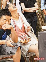 對於自己在廣告中飾演「女追男」的角色，林依晨很開心。