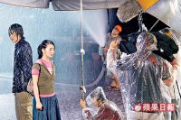 林依晨高攀鄭元暢濕吻