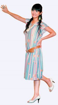 最近出新書「林家女孩依晨的青春部落格」的林依晨，把出道4年的點滴都記錄在她的部落格中，裡面有各種戲劇扮像和無厘頭的生活照。