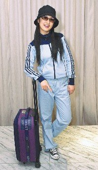 林依晨剛出道時，全副武裝才敢上街。  圖／星報提供