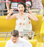 2006/09/06東方日報-海盜船是林依晨的最愛遊戲之一