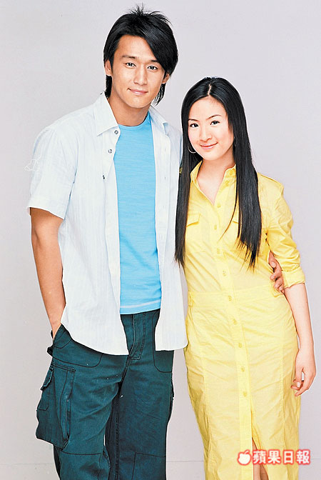 跟張天霖（左）合演的《我的秘密花園》引發許多討論。  2005.08.30 蘋果日報