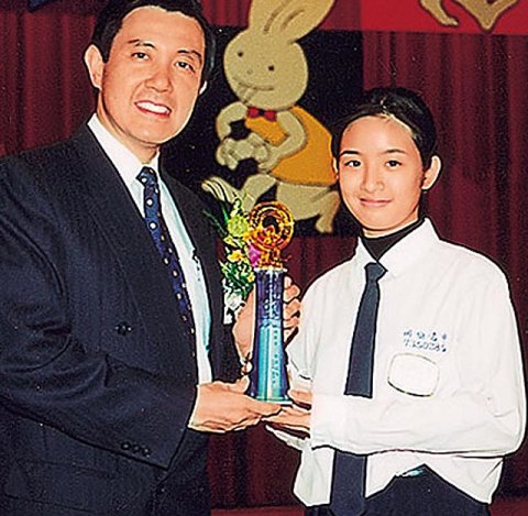 臺週刊2003年10月16日No.125