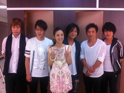 20120515_Mayday FB